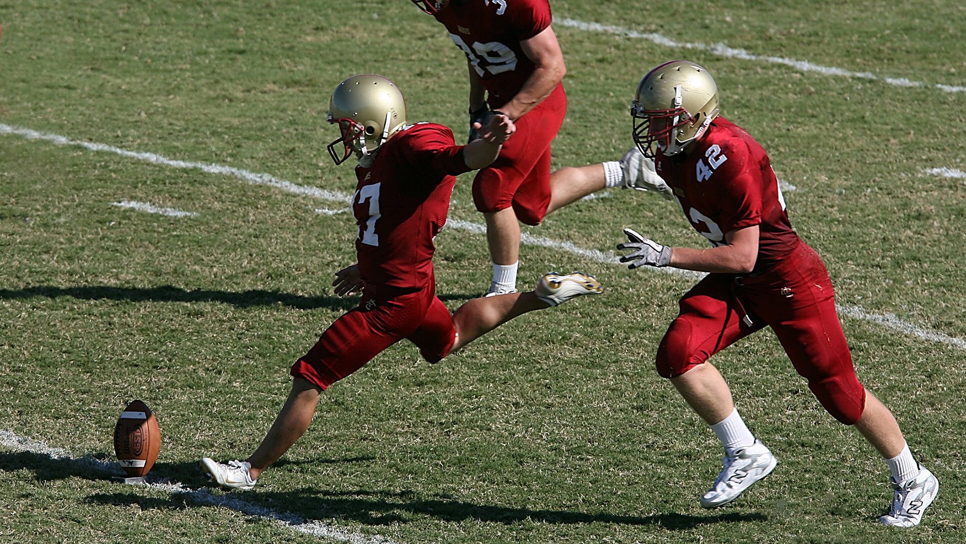 德甲球队基于数据分析优化中场组织与防守协作,德甲十大中场